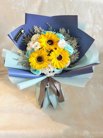 (番梘花)畢業花束系列—快樂畢業典禮 太陽花 玫瑰花 乾燥花束