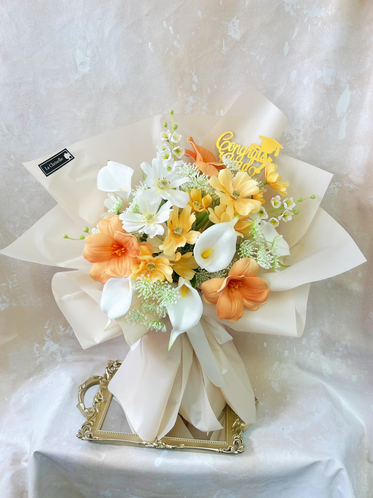 14 天預訂(人造花)鬱金香 馬蹄蘭 鈴蘭  生日花束 畢業花束