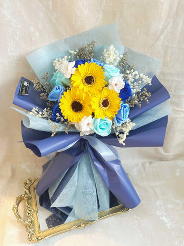 (番梘花)畢業花束系列—陽光下的畢業典禮 太陽花 玫瑰花 乾燥花束