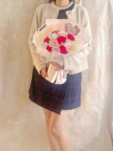 (番梘花)母親節花束系列— 漂亮媽媽玫瑰花 康乃馨乾燥花束