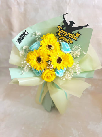 (番梘花) 青春畢業式-畢業花束系列—太陽花 玫瑰花 乾燥花束
