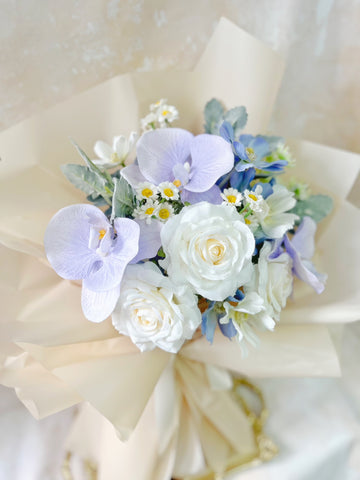 14 預訂(人造花)玫瑰花蝴蝶蘭生日花束 畢業花束