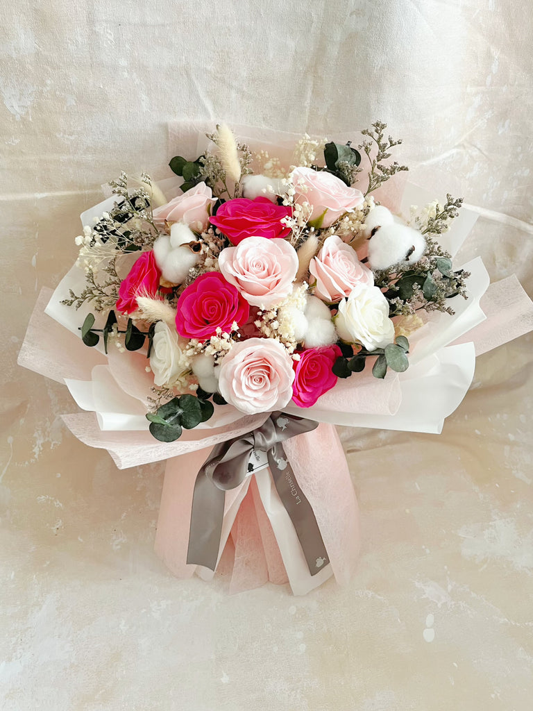 (番梘花)美麗的妳 番梘玫瑰花 乾燥花束  生日花束