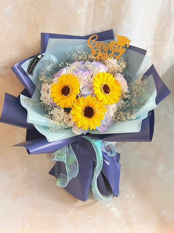 (番梘花)畢業花束系列—壯志驕陽 太陽花 玫瑰花 乾燥花束