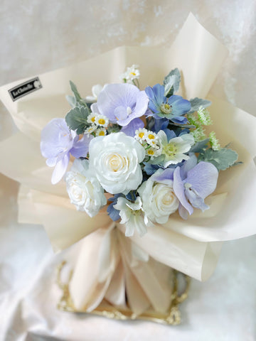 14 預訂(人造花)玫瑰花蝴蝶蘭生日花束 畢業花束