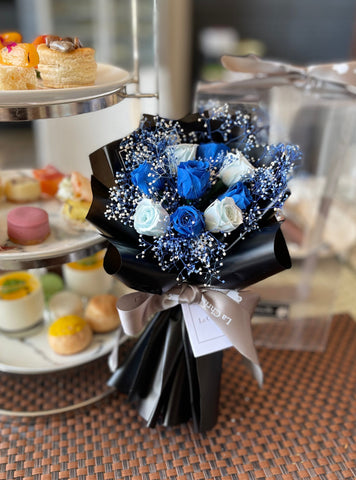 迷你*版天長地久9枝藍色保鮮玫瑰花束  永生花 Le Petit Forever Love Preserved Blue Rose  Flower Bouquet