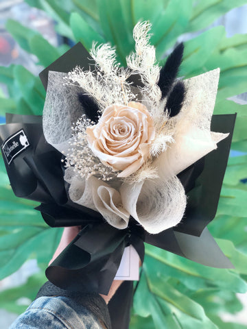 白色情人節-珍珠米白保鮮玫瑰花束 永生花束