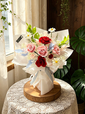 （現貨）永生花浪漫花園 保鮮玫瑰花束 生日花束 Preserved Flower Bouquet