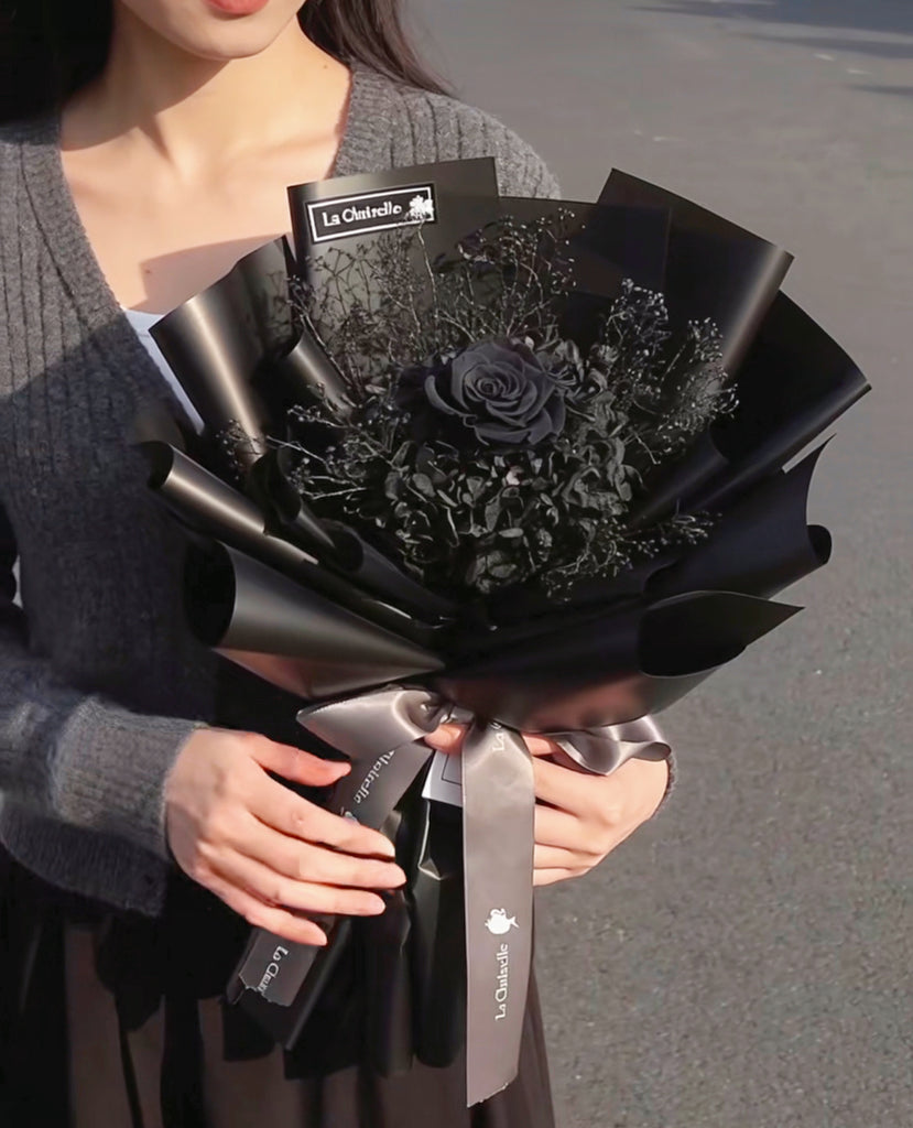 黑之呼吸-黑色保鮮玫瑰保鮮花束  永生花束All Black Preserved Rose Bouquet