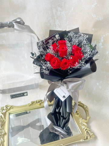 *迷你*版天長地久9枝紅色保鮮玫瑰花永生花束  Le Petit Forever Love Red Preserved Rose Flower Bouquet