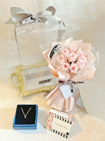 迷你版天長地久9枝粉紅色保鮮玫瑰花永生花束  + 頸鏈 Le Petit Forever Love Preserved  pink  Rose  Flower Bouquet