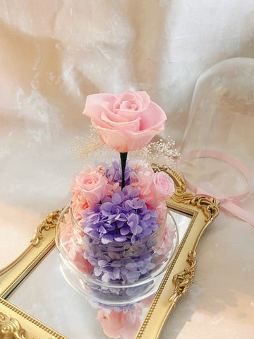 浪漫情人 粉紅色 玫瑰花園保鮮花禮 永生花 玻璃罩 花瓶 擺設  Best Seller La Romance in pink  Preserved Flowers