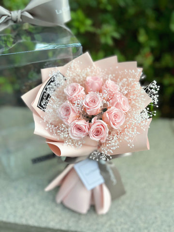 迷你版天長地久9枝粉紅色保鮮玫瑰花永生花束  + 頸鏈 Le Petit Forever Love Preserved  pink  Rose  Flower Bouquet