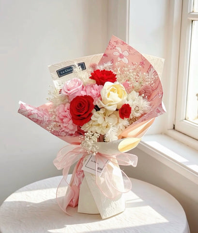 愛美媽媽-母親節康乃馨玫瑰花保鮮花束 Mother’s Day Preserved Bouquet