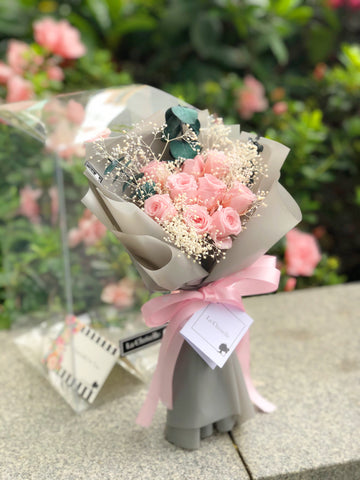 迷你版天長地久9枝粉紅色保鮮玫瑰花束  Le Petit Forever Love Preserved Pink Rose  Flower Bouquet